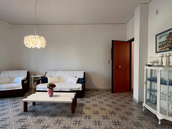 Casa trilocale in vendita in Viale del Calicanto, Castel Volturno