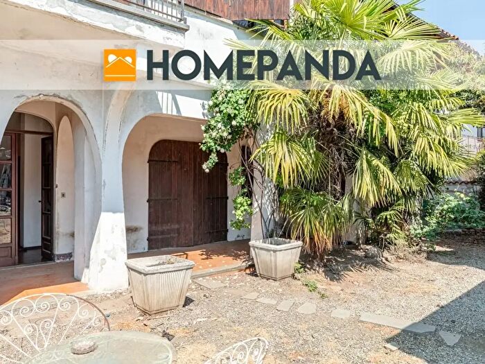 Casa con 6 locali in vendita in Via Cernaia, Favria