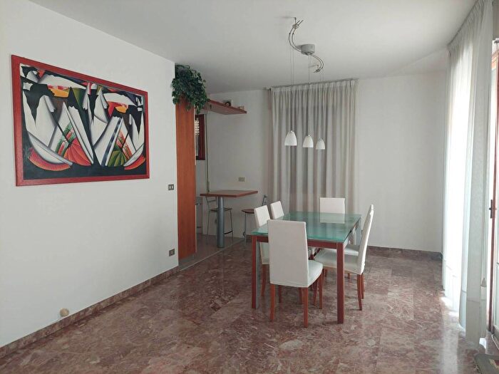 Appartamento bilocale in affitto in Via Cesare Battisti, Santa Sofia Altinate, Padova