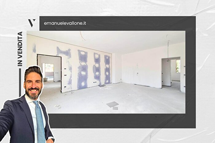 Appartamento con 5 locali in vendita in Via Giardini, Formigine