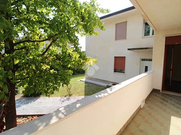 Appartamento trilocale in vendita in Via Sansovino, Cassola