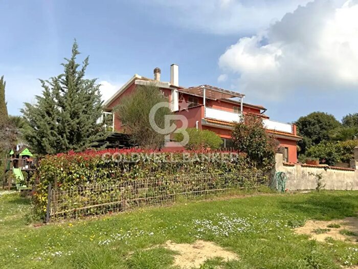 Casa con 7 locali in vendita in Località Casal Nuovo, Tarquinia