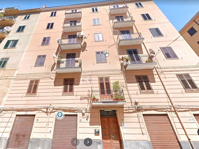 Appartamento quadrilocale in affitto in Via Filippo Corazza, Oreto Perez, Palermo