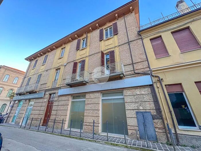 Appartamento quadrilocale in vendita in Via Giovanni De Benedictis, Teramo