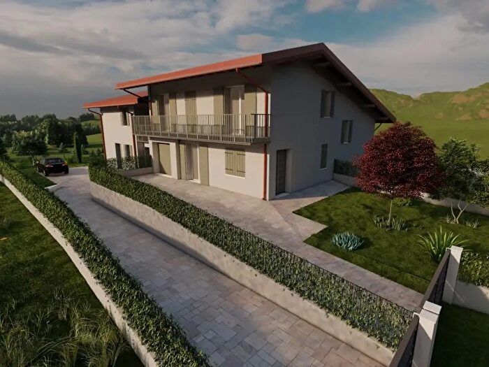 Casa quadrilocale in vendita in Via Bonini, San Polo D'Enza