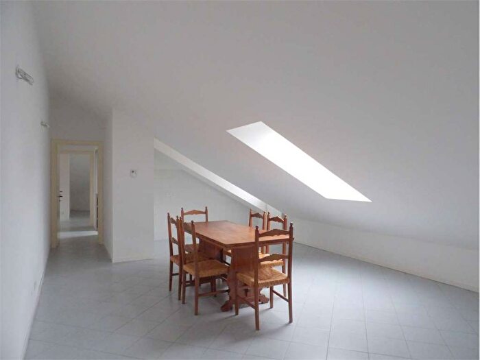 Appartamento bilocale in affitto in Intra Centro Storico, Verbania