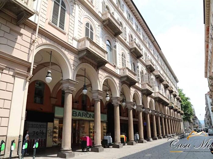 Appartamento trilocale in affitto in Via Garibaldi, Cittadella, Torino