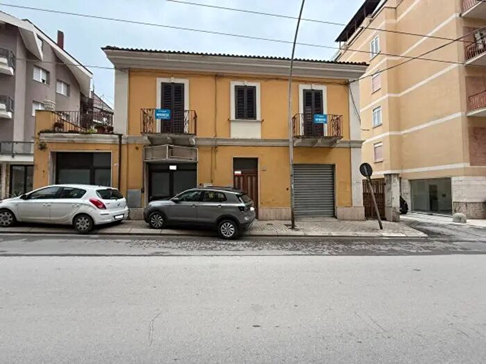 Casa con 5 locali in vendita in Via Silvino Olivieri, Chieti