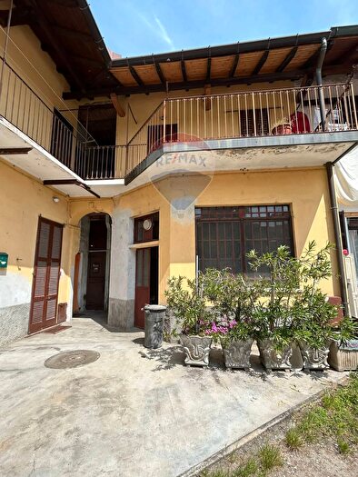 Casa trilocale in vendita in Via Repubblica, Boffalora Sopra Ticino