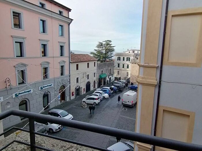 Appartamento trilocale in affitto in Piazza Guglielmo Marconi, Centro, Anagni