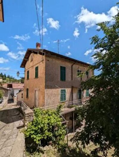 Casa monolocale in vendita in Via Alessandro Malaspina, Ottone