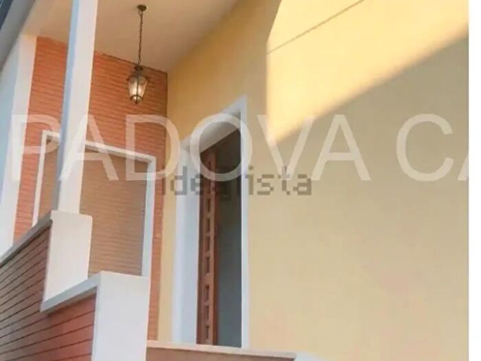 Casa con 5 locali in vendita in Via San Massimo, Padova