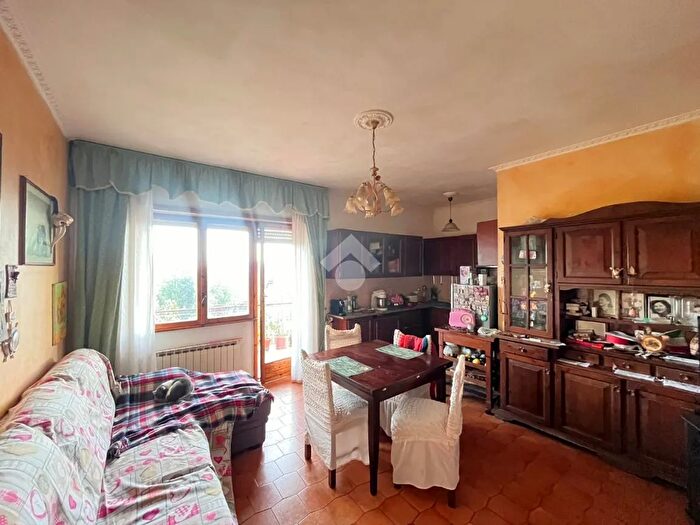 Appartamento quadrilocale in vendita in Via Giorgio Giobbe, Rocca Priora