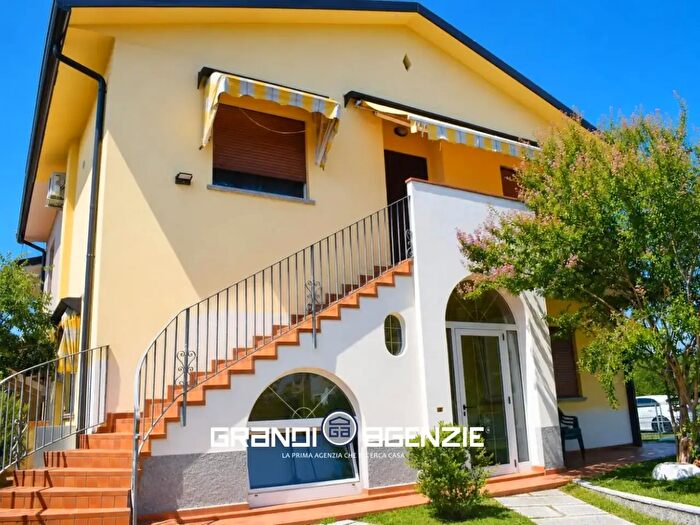 Casa trilocale in vendita in Via Barrucchella, Ponzano Veneto
