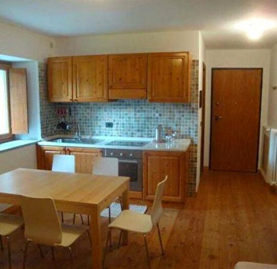 Appartamento quadrilocale in vendita in Frazione Villaret, La Thuile