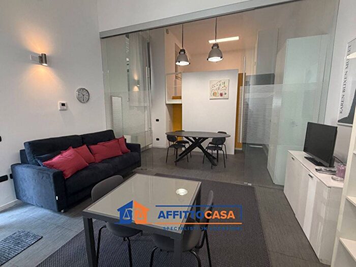 Appartamento bilocale in affitto in Via Andrea Salaino, Solari, Milano
