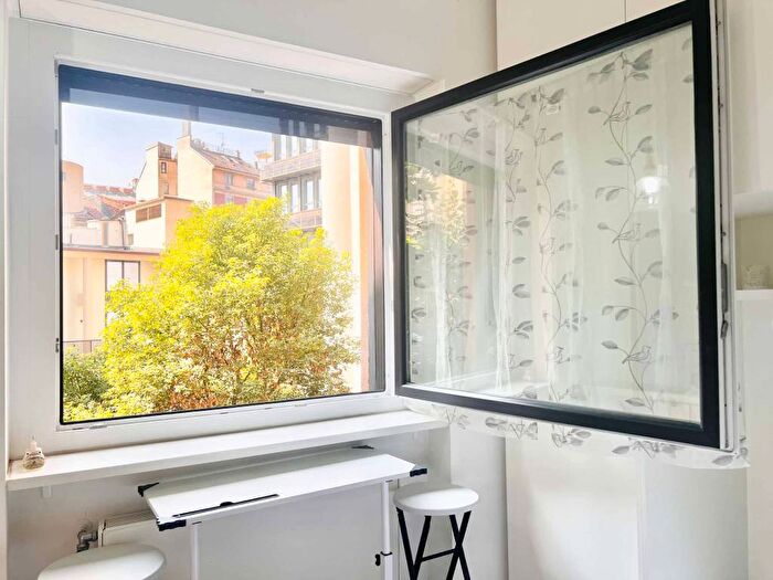 Appartamento in affitto in Via Pantano, Missori, Milano