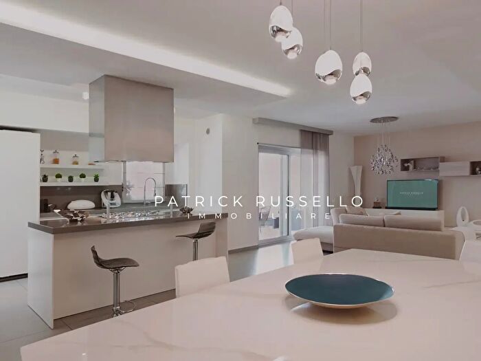 Appartamento in vendita in Via Bonfiglio Fiorentino, Gela