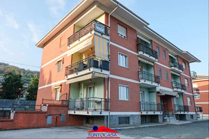 Appartamento quadrilocale in vendita in Via Giovanni Giolitti, Piasco