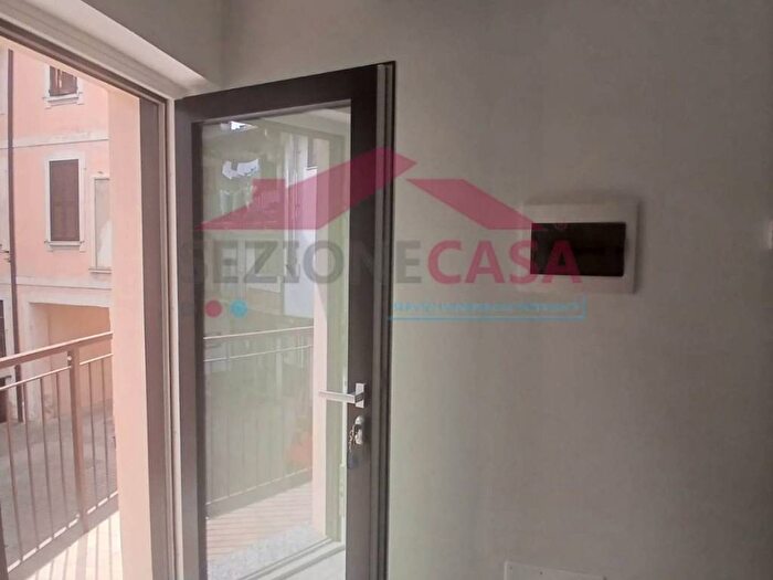 Appartamento bilocale in affitto in Piazza Indipendenza, Saronno