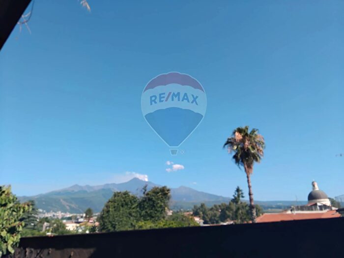 Appartamento con 5 locali in vendita in Via Alessandro Volta, Santa Venerina