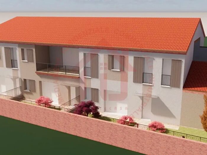 Appartamento con 5 locali in vendita in Vicolo Pier Paolo Martinati, Cartura