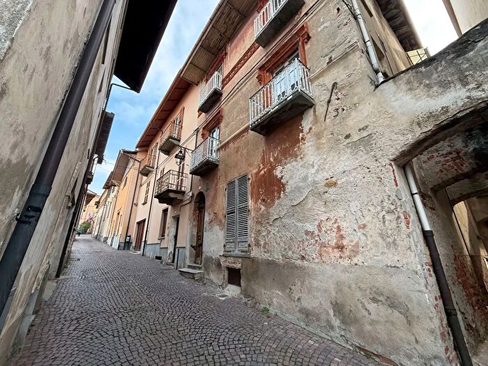 Appartamento quadrilocale in vendita in Via San Giovanni Bosco, Lanzo Torinese