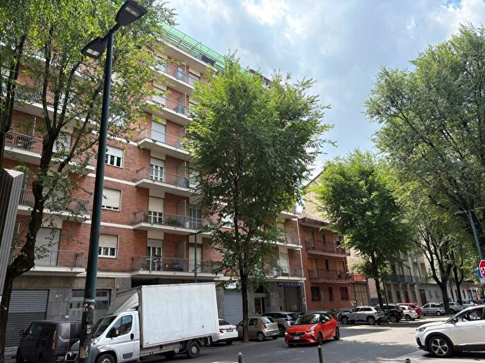 Appartamento bilocale in affitto in Via Breglio, Borgo Vittoria, Torino
