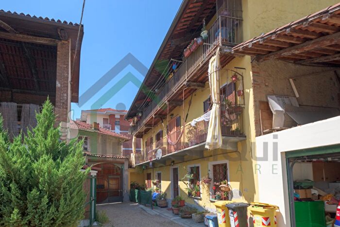 Casa con 5 locali in vendita in Via Torino, Nole