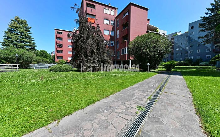 Appartamento trilocale in vendita in Via Pietro Nenni, Segrate