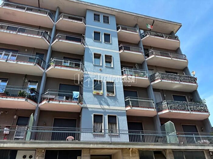 Appartamento bilocale in vendita in Via Repubblica, Verbania