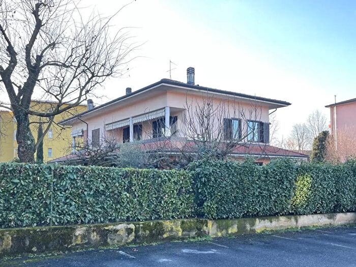 Appartamento bilocale in vendita in Via Giovanni Falcone, Faloppio