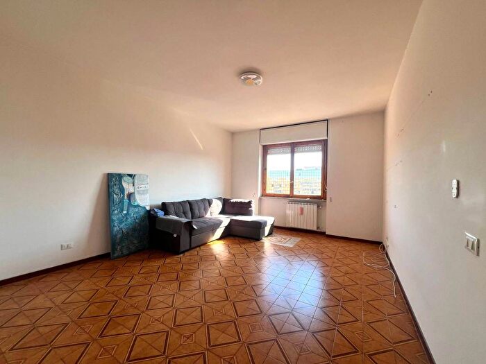 Appartamento bilocale in affitto in Viale Bruno Rizzieri, Cinecittà, Roma