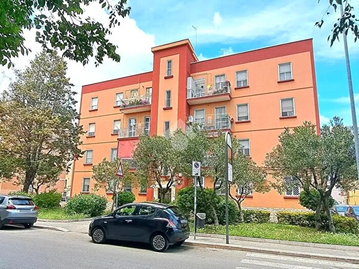 Appartamento trilocale in vendita in Via Canosa, Barletta