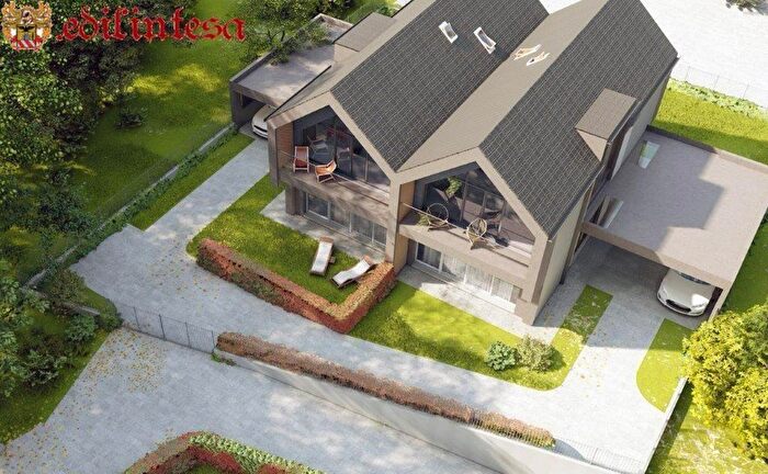 Casa quadrilocale in vendita in Via della Fortuna, Monza