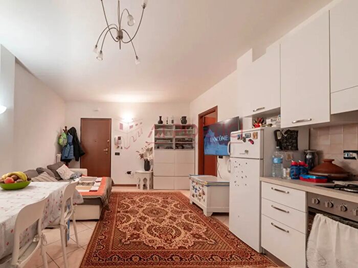 Appartamento quadrilocale in affitto in Via Giovanni XXIII, Piove Di Sacco