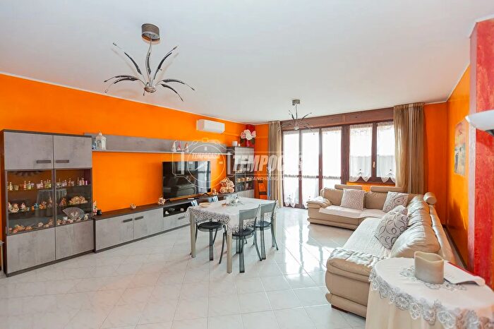 Appartamento quadrilocale in vendita in Pioltello