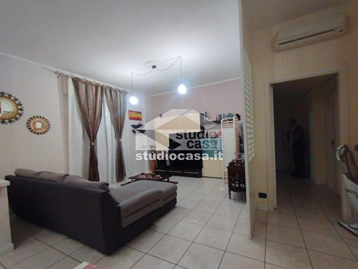 Appartamento trilocale in vendita in Via Trento, Stradella