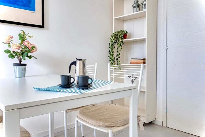 Appartamento monolocale in affitto in Via Giovanni Battista Cassinis, Milano