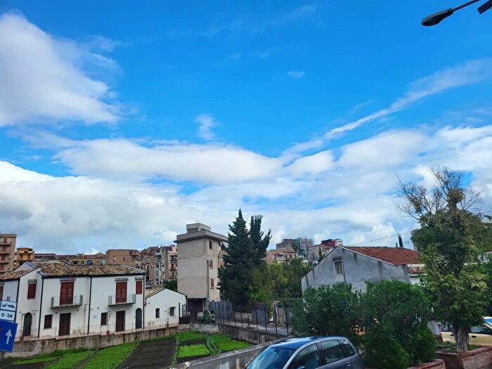 Casa trilocale in vendita in Via Danisinni, Palermo
