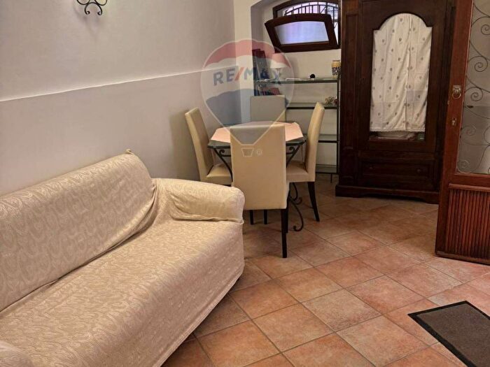 Appartamento bilocale in affitto in Vico di Via Cesare Ottaviano, Centro, Taormina