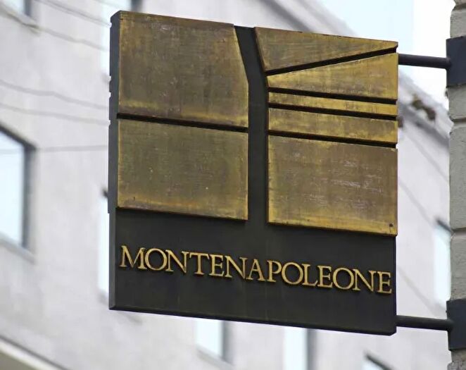 Appartamento quadrilocale in affitto in Milano