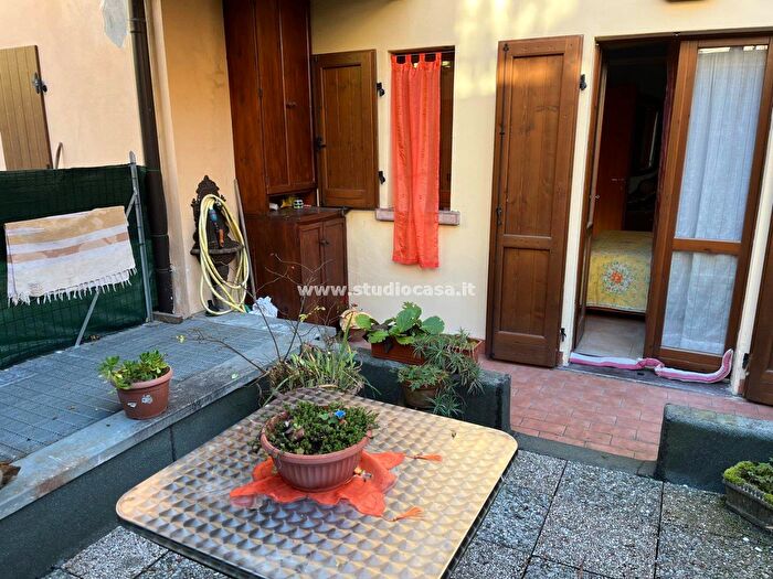 Appartamento bilocale in vendita in Via Maddalena, Cusio