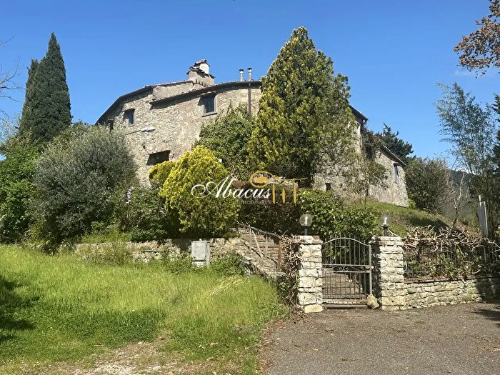 Casa con 10 locali in vendita in Via Faentina, Vaglia
