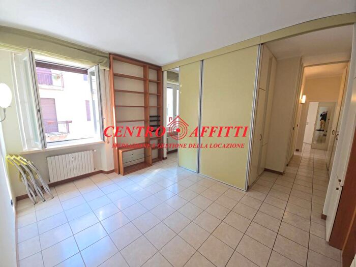 Appartamento bilocale in affitto in Via Giacomo Rezia, Centro Storico, Pavia