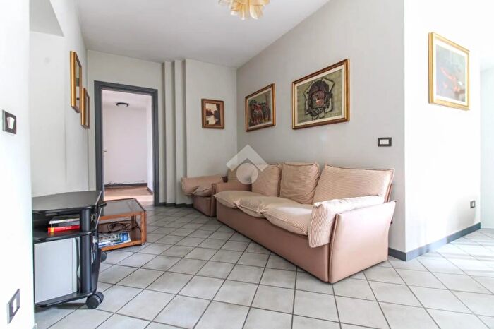 Appartamento trilocale in vendita in Via Parrocchiale, Sabbio Chiese