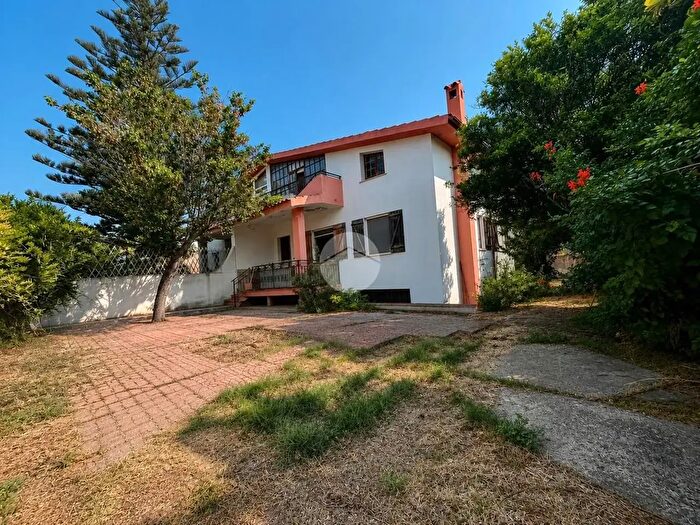 Casa quadrilocale in vendita in Via Sandalyon, Quartu Sant'Elena