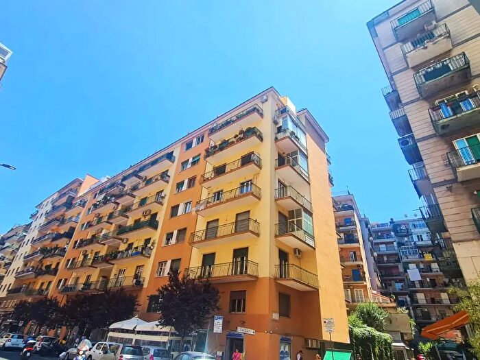Appartamento bilocale in affitto in Via Francesco Cilea, Napoli