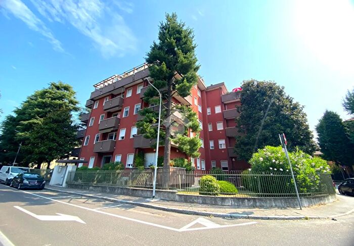 Appartamento monolocale in vendita in Via G Leopardi, Legnano