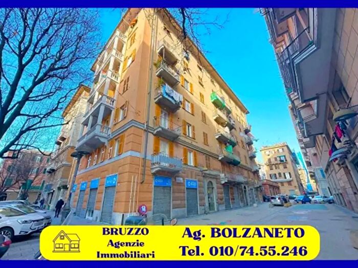 Appartamento bilocale in vendita in Via Antonio Piccone, Genova